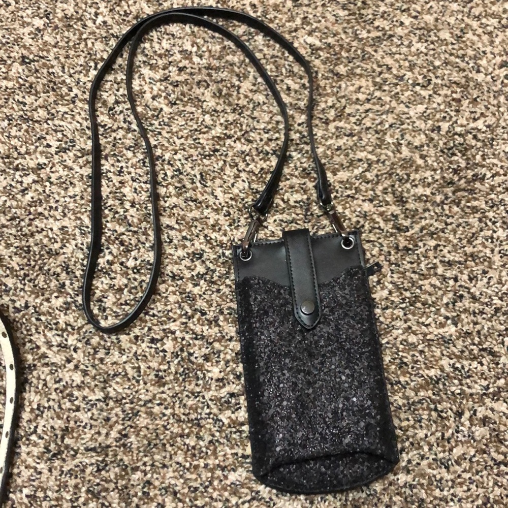 Crossbody phone purse